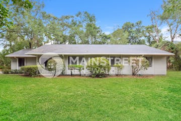 4020 Park Ave Deland, FL 32720